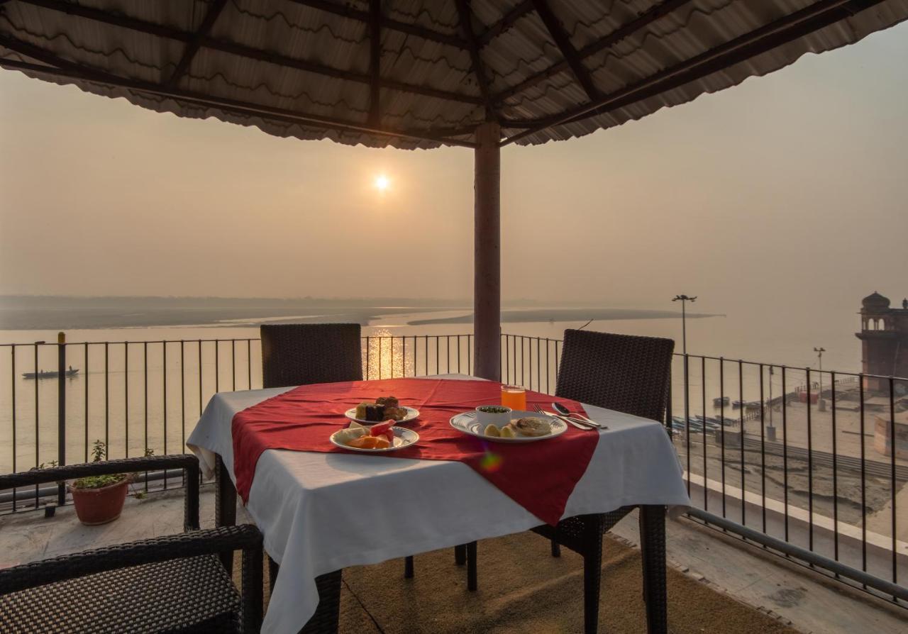 Hotel Amritara Suryauday Haveli à Bénarès Extérieur photo